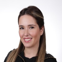 Psikolog Serra Öztürk